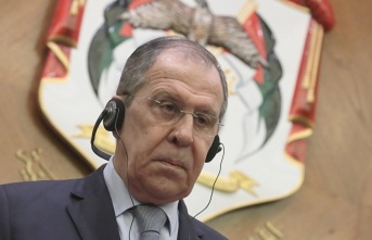 Lavrov, 'ABD dürüstçe rekabet edemiyor' dedi, Türkiye'yi örnek gösterdi